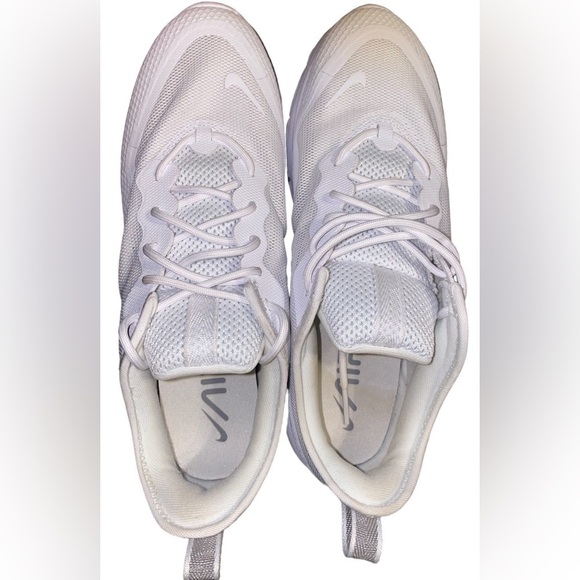 Nike Air Max y Fabric Low Top Lace Up Running, Grey, Size US10 - Picture 6 of 6